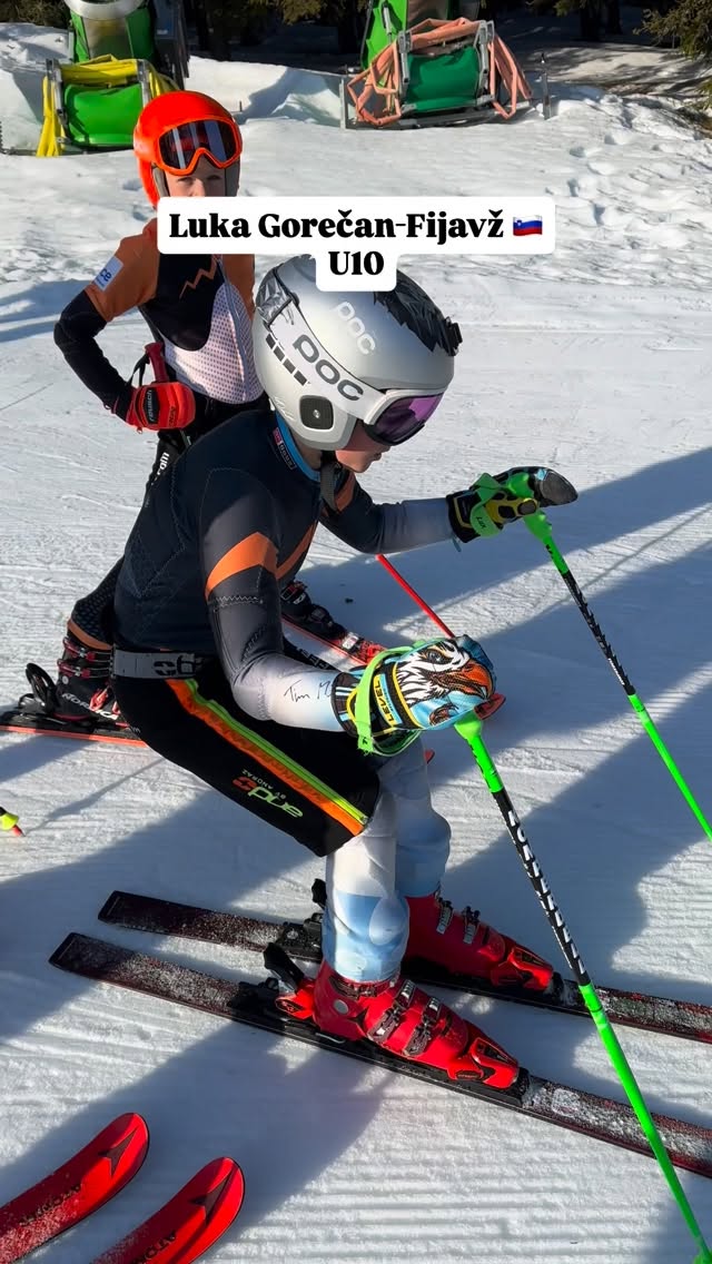 Luka Gorečan-Fijavž 🇸🇮
#alpskasola #alpskasolajezakon #skiing #ski #slovenia #sloski #skiingislife #rogla