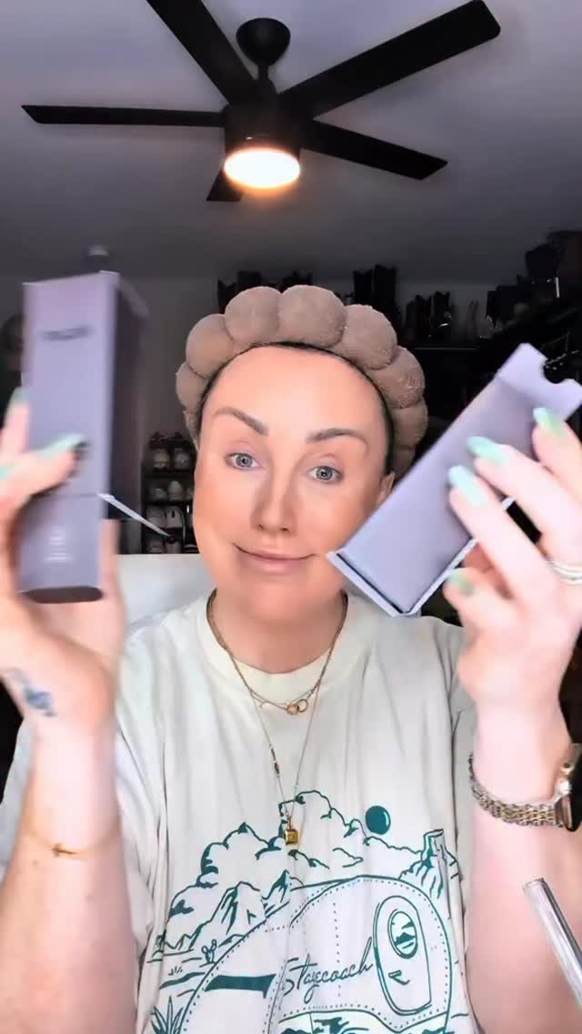 MMMMK @maryphillips @mphbeauty who gave you permission to raise the bar on foundations?!?! This is incredible. still gagged👌🏼