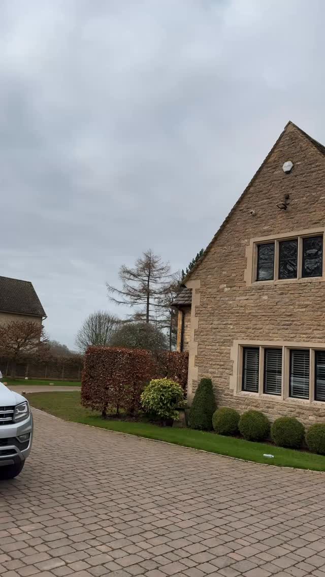 We do love our consistent repeat clients.
With many irons in the fire for #cotswoldcleaninggroup this is shaping up to be a great year for our clients and us.
We are striving to be the go to surface care specialists for the Cotswold top tier.
#cotswolds #luxuryhomes