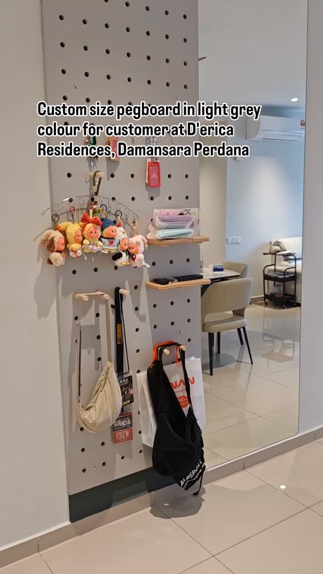 Custom size pegboard in light greyβοΈ
#pegboardmalaysia #walldecor #walldisplay #damansaraperdana