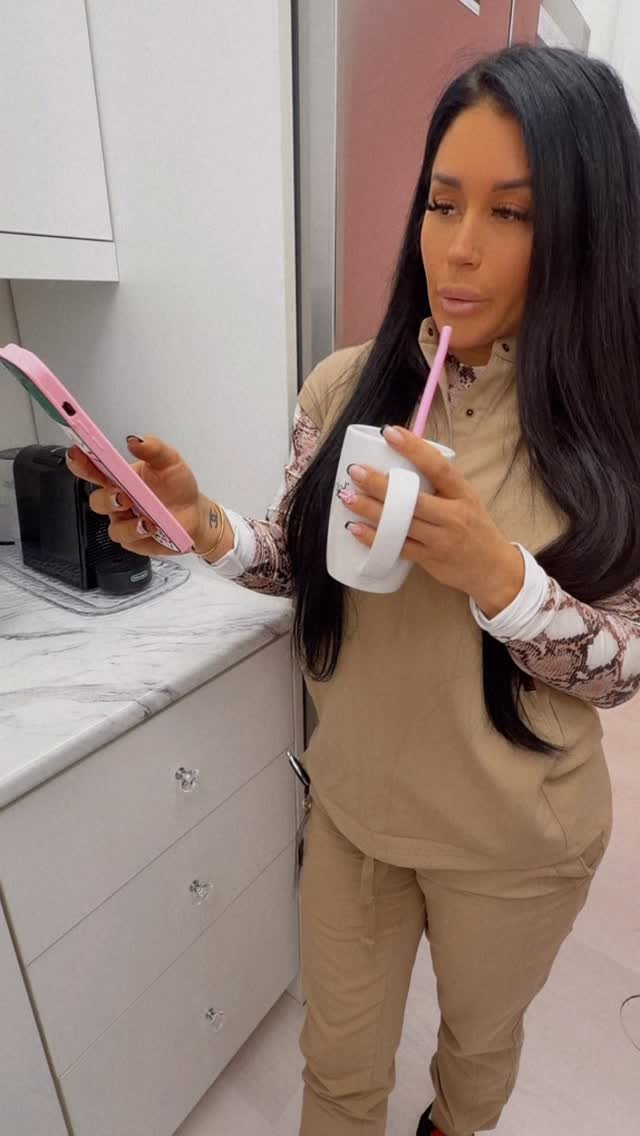 When that 5⭐ review hits your phone and you’re like…
“THAT’S WHAT I’M TALKING ABOUT 🥰👏🏽”
Because behind every review is:
✨ The trust they placed in you
✨ The results you delivered
✨ The experience you curated
It’s never just a treatment… it’s the energy, the care, the attention to detail.
And those are the moments that remind us:
We’re not just in business… we’re in impact.
To every client who takes the time to leave a review — we see you, we appreciate you, and we don’t take it lightly 💖
#googlereviews #5StarExperience #ClientLove #BeautyBusiness #AestheticClinic