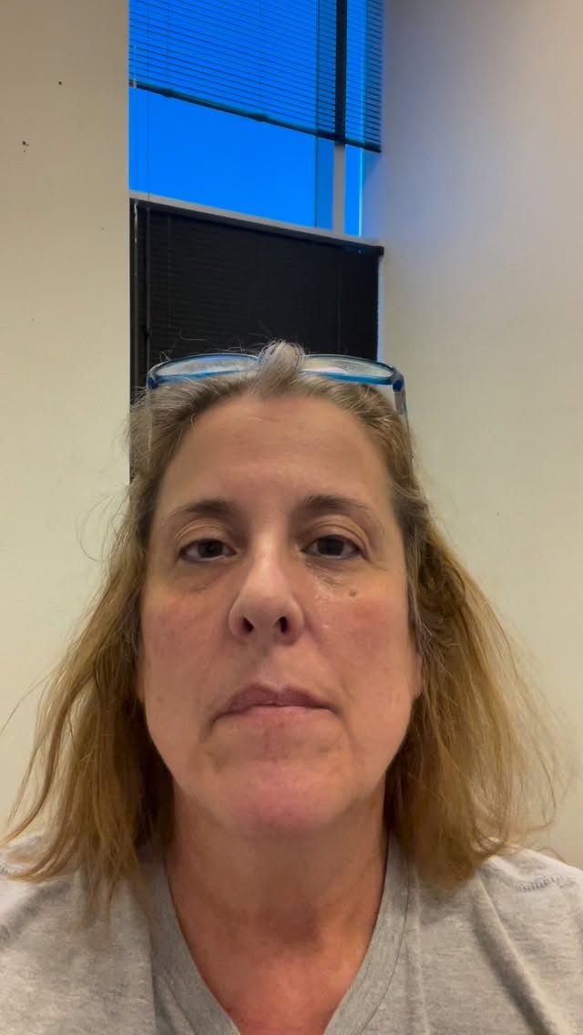 I look a mess but wanted to let everyone know and see what's going on. #TheArtOfTheParty #BalloonCreationsByCarolyn #SacramentoBalloons #Hadinfamily #SmallFamilyBusiness.