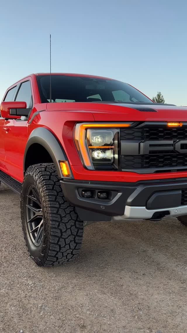 Accessories
@geiseroffroad Front and Rear springs
@vossen Wheels
@yokohamatire Geolander 37
#geiseroffroad #geisersprings #gen3raptor