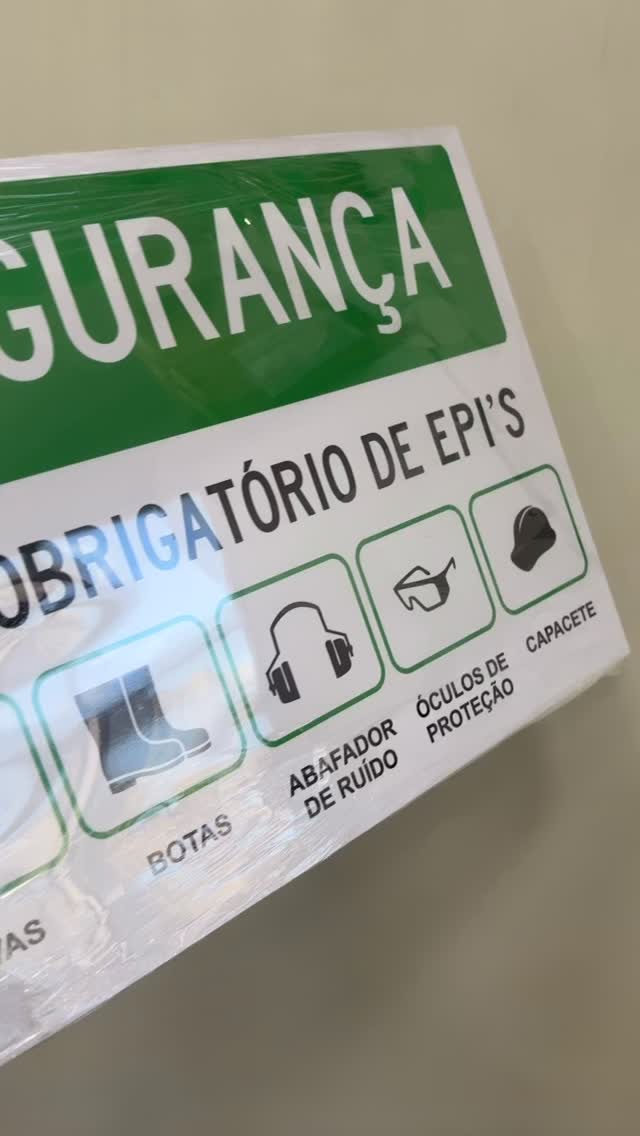 Placas de uso obrigatório de EPI’s entre outros, deixa com a gente que fazemos!
Mais informações no WhatsApp 85 98624-9172.