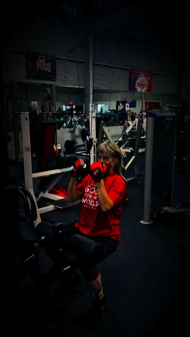 Not just a gym. A place to belong.
At Raise the BAR, we believe fitness should be for every body —
every age, every stage, every starting point.
Whether you’re chasing strength, confidence, energy…
or just trying to keep up with your kids —
you have a place here.
No pressure. No intimidation.
Just real people, real progress, and a community that shows up for you.
💪 Strength for every body
👨👩👧👦 Family-friendly environment
🏋️♀️ Coaching that meets you where you are
Come see what we’re all about.
👉 Click the link in our bio to get started.
#RaiseTheBARFitness #JarrellTX #TexasFitness #StrengthForEveryBody #GymCommunity