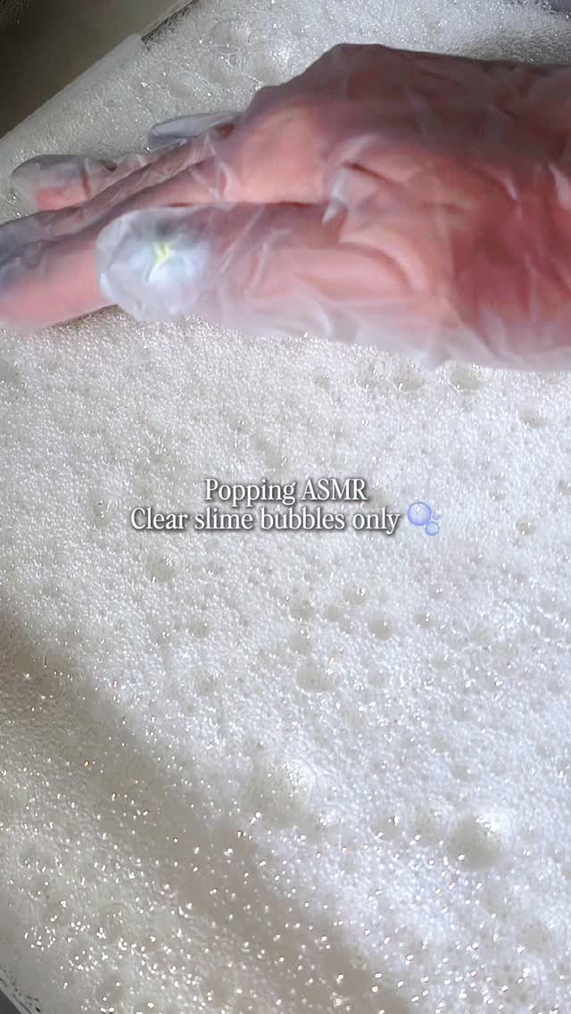 Popping ASMR - Clear slime bubbles only! 🫧💕
Having this on repeat for calming nerves is the best 🙌
Did you know that clear slime turns white in the beginning when it's made, then we have to let it sit for about 3-4 days for bubbles to form, then another week after that for it to fully become clear!? 🥸
.
.
.
.
.
#clearslime #slimeasmr #slimepopping #slimebubbles #oddlysatifying