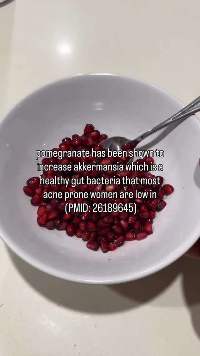 I post so many simple tips like this to help you clear your skin & they actually work!! 🥰 follow along for more!
Pomegranate’s polyphenols have been shown to increase Akkermansia, a key healthy gut bacteria that helps strengthen the gut lining and lower inflammation (PMID: 26189645).
Why does that matter for your skin?
Because low levels of beneficial bacteria like this are linked to gut imbalance → increased inflammation → breakouts, eczema, and other skin issues.
This is the gut-skin axis in action. It’s so important to support.
Your skin is just a reflection of what’s happening deeper. 80% of my acne clients who do GI map stool testing with me have low akkermansia & daily pomegranate is just one of the many ways we get their levels back in check!
P.S. if you have ever taken antibiotics, been on the birth control pill or are buying the exact same foods at the grocery store every week .. you likely have some beneficial gut bacteria that is low 😮
Have you tested your healthy gut bacteria yet? Comment GUT & I will send you more info on the DNA based stool test I run in my practice and get incredible insight with! 💩
#gimap #healthyguthappylife #acnesolution #gutskinconnection #rootcausehealing