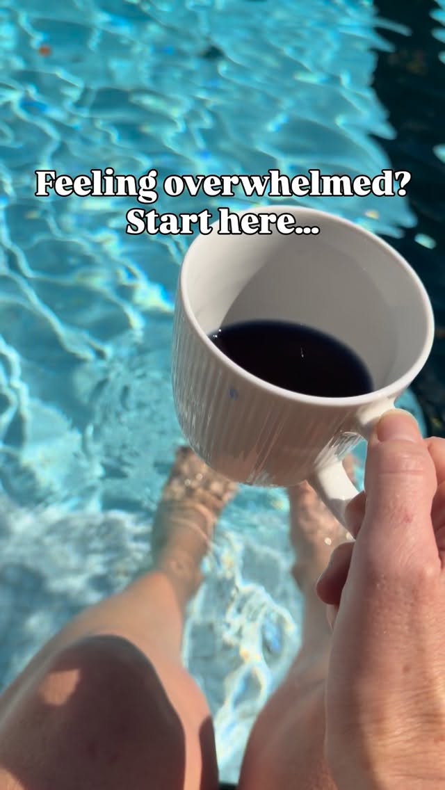 Feeling overwhelmed? 🤯
When everything feels a bit too much, the answer isn’t doing more… it’s less.
Less noise. Less pressure. Less trying to fix everything all at once. Sometimes what your body actually needs is something simple, feet in water, standing on the grass, sitting in the sun, holding something warm in your hands. Something real. Something grounding.
You don’t need a full reset. You just need a moment that brings you back into your body.
Start there. Keep it simple. Make a cup of tea and sip. Take 5 minutes 🍵
#organic #teatime #reset #nervoussystemhealing #wellnesstea