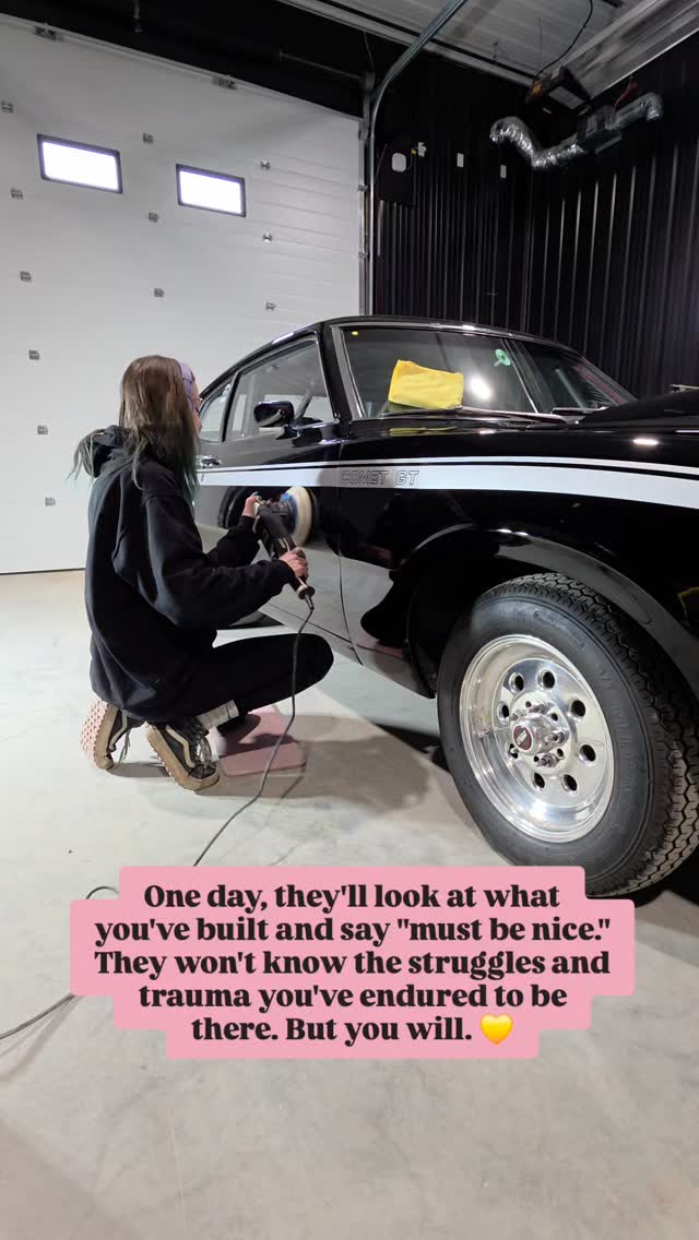 💛 She was worthy then, and she's worthy now.
#smallbiz #grief #growth #healing #cardetailing