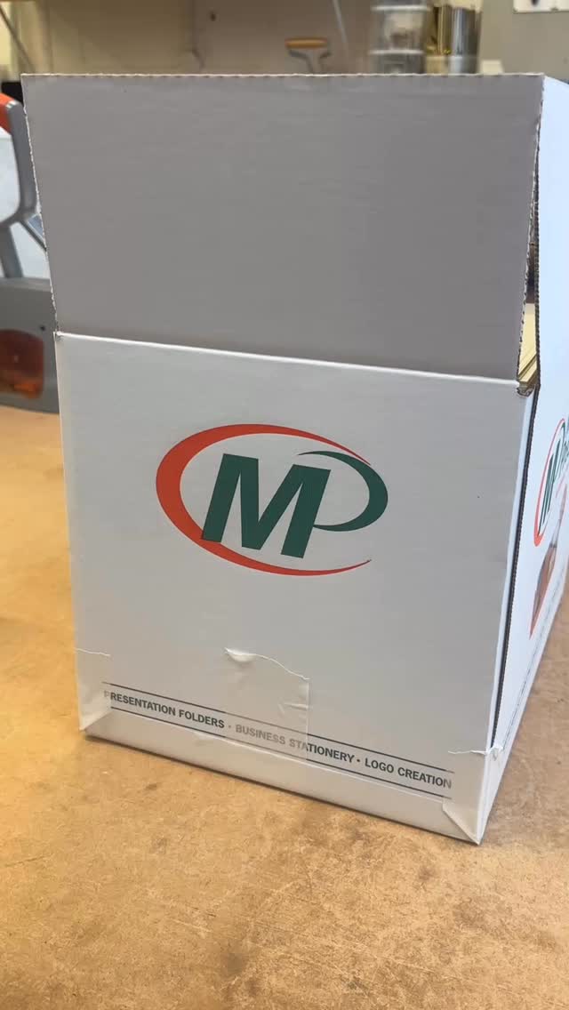 Slapping a sticker on and things start to feel real!
Our big move, the pack up has begun and with it we’ll be operating a COLLECTIONS ONLY service between 26-30 March. Same-day printing and walk-in services will be
temporarily unavailable as we relocate to a bigger store.