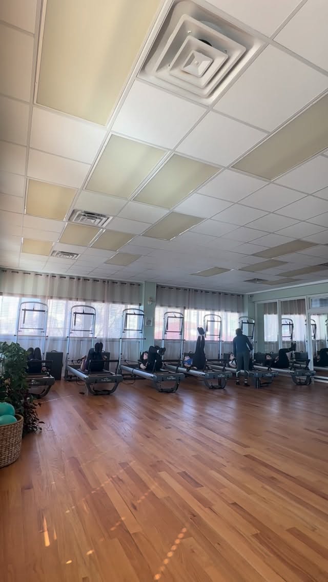 A little glimpse into our reformer flow ✨
Small group, personalized attention, and a warm, welcoming community 🤍
…
#pilatesclass #pilatesstudio #reformergroup #reformerpilates #pilatesstrong
