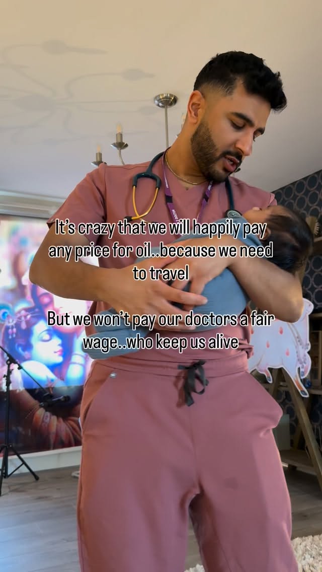 Isn’t it crazy?
#doctorsstrike #doctorstrike #ukdoctors #juniordoctor #nhsheroes