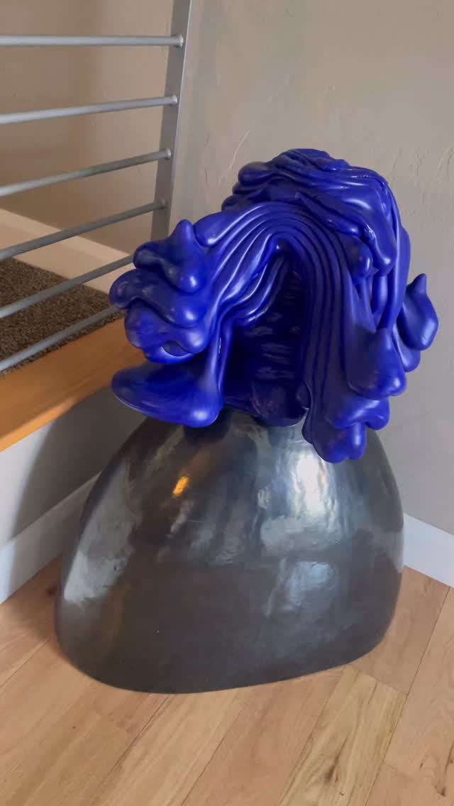 We helped a lovely client move all their highly valued sculptures and canvases into their new home. From crating and boxing through transport and installation. 📦➡️🚐➡️🔨➡️🤩.
.
Click the link in bio to book your professional art transportation & installation
.
.
.
.
.
.
.
.
.
.
#denverart
#denverdesigner #denverdesign #interiordesign #art