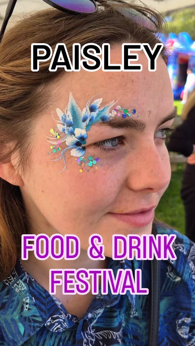 What a fantastic event last night at @paisleyfoodanddrink. The sun was shining, the fizz was flowing and the kids were in their element on the inflatables and getting face painted.
Today SAT 25th April we're back 12-6pm where you'll find face painting (not just for kids). Fantastic balloons creations and ithe nflatables. And of course every food and drink you can imagine, yum yum 😋
See you there 🥳