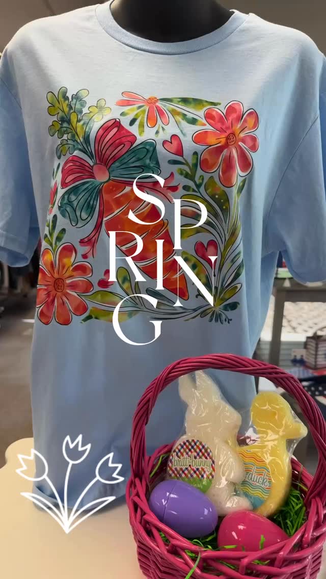 Hello April ! 🌷🌼🌸 We’ve got a store full of beautiful spring styles … no foolin’😉