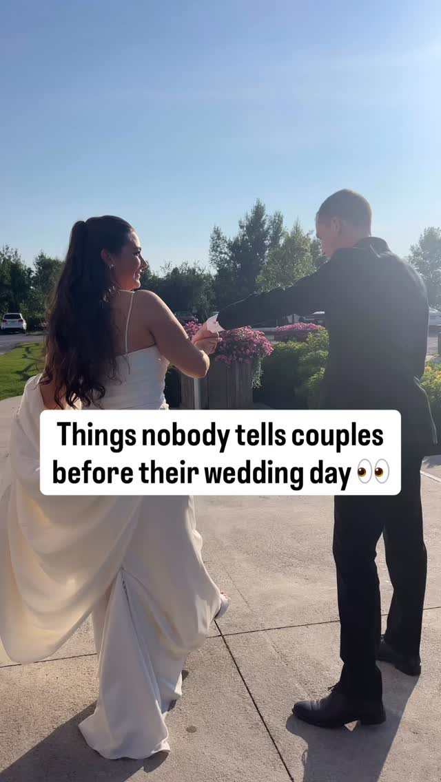 The things couples don’t see coming are usually the ones that matter most 🤍
A shifting timeline, vendors needing direction, and a bridal party that needs more guidance than expected. These moments are normal and they’re exactly what a coordinator is there for. So you can be present for all of it, without managing any of it.
💌 link in bio if you want someone in your corner!
#ottawaweddingplanner #ottawabrides #weddingcoordinator #weddingdaytips #weddingplanningtips