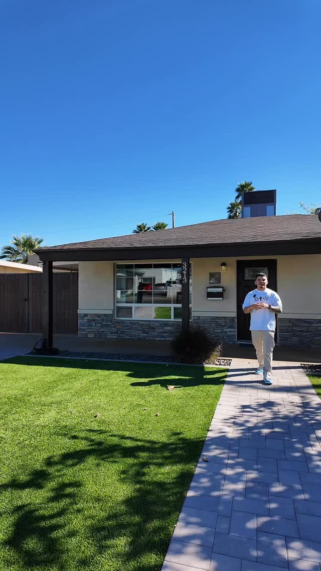 POOL + DOUBLE RV GATE + NO HOA IN PHOENIX?! 😳🔥
This one checks ALL the boxes for Arizona living 👇
🔹 3 bed / 1 bath (main home)�🔹 BONUS outdoor spa-style bathroom by the pool 🚿🌴�🔹 Fully remodeled ✨�🔹 Double RV gate 🚐�🔹 No HOA 🙌�🔹 EVERY bedroom has a walk-in closet 👀�🔹 Entertainer’s backyard w/ pergola �🔹 Tons of space + priced right 💰
💡 First-time buyers — you could get into this home with LOW out-of-pocket using down payment assistance 👀
If you’ve been waiting for the right opportunity… this might be it.
📲 Send me a message or comment “PHOENIX” for details or a private tour!
Down payment assistance programs available!
(Lender: Jason Smith - Cross Country Mortgage)
Anthony Gonzales
A.Z. & Associates | The Rio Group
Hablo Español 🇲🇽
📲602-610-6386
📧 antsellshomes.az@gmail.com
#PhoenixRealEstate #AZRealEstate #PhoenixHomes #HomesForSaleAZ #AZRealtor