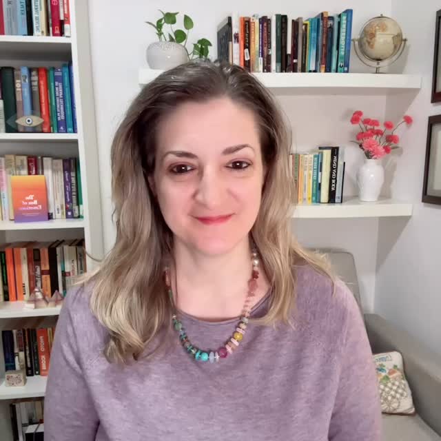 Procrastination isn’t about laziness — it’s about avoiding discomfort. When a task makes us feel overwhelmed, anxious, bored, or afraid of failing, our brain looks for something that feels better in the moment. So we scroll, clean, or do something easier instead.
The problem is that the relief is temporary. The task is still there, and now we often feel guilt or stress on top of it.
A helpful way to break procrastination is to make the task smaller — start with just five minutes, lower the pressure to be perfect, and focus on simply getting started. Often, once we begin, the resistance fades.
#procrastination #stopprocrastinating #productivitytips #motivationdaily #mindsetshift
