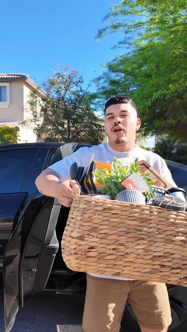 ZERO DOWN → FIRST HOME 🇺🇸🔑
Big congratulations to Chris on officially becoming a homeowner!!
Started with a plan, stayed patient through the process, and now he’s got the keys in hand 🙌
• VA loan = $0 down 💪
• Closing costs covered 💰
• Negotiated a brand new AC during inspections ❄️
• Strong deal from start to finish
This is exactly why I love what I do… helping people turn the idea of homeownership into reality.
Proud of you, Chris—welcome home 🏡🔥
Anthony Gonzales
A.Z. & Associates | The Rio Group
Hablo Español 🇲🇽
📲602-610-6386
📧 antsellshomes.az@gmail.com
#AZRealEstate #VALoan #FirstTimeHomeBuyer #ArizonaRealtor #JustSold