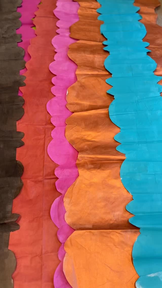 Last week I installed a collection of twelve 10-foot paper scrolls at the brand-new @roanshop boutique in Greenville, SC. This project was a total first for me—months of research, a few late nights, and a lot of learning (and paper) later, the scrolls are finally up! Navigating the sheer scale of the 10 foot lengths of paper at home was challenging in itself, but seeing them layered and hanging from the ceiling in a space with floor to ceiling windows made the frustrations worth it. There’s something transformative about seeing the delicate Japanese awagami kozo paper take on such a grand, architectural presence. Roan is open so I hope you’ll visit!
Paper installation, window display, color scheme, art installation #yeahthatgreenvillesc #gvl360 #gvltoday #gvltoday #gvlart