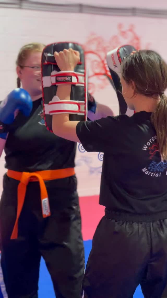 No egos. No shortcuts.
Just people showing up and putting the work in.
If you want to be around that kind of energy — you’ll fit right in here.
📅 Mondays & Wednesdays – 7pm
👉 Book your trial now:
www.worcestershiremartialarts.co.uk/trials
First month £20 | FREE uniform
📍 Unit 3, Checketts Lane Trading Estate, Worcester, WR3 7JW
#kickboxingcommunity #worcester #martialarts #kickboxing #fitness