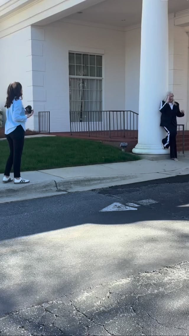 A little glam, a little grind, a lot of DTAC.💋
BTS with @yasminleonardphotography 🎥✨