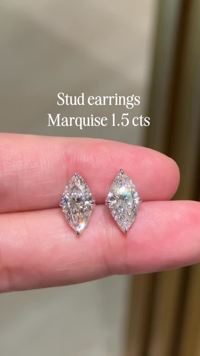 Marquise 1.5 carats
designed for everyday elegance
Clean from the front
with a hidden floral detail beneath
Subtle, refined,
and made to move with you
For further inquiries:
Line: @momentdiamond
Or visit our website: www.moment-diamond.com
#labgrowndiamondjewelry #labgrown #engagementring #weddingrings #diamondring realdiamondring engagementdiamondring engagementring goldring affordablediamonds labgrowndiamond factorypricediamond giacertifieddiamond gia igicertified realdiamond labdiamond labgrown factorypricediamonds customorder customjewelry
