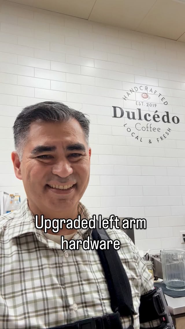 Come to ❤️Dulcedo Coffee❤️, join us, visit our shop, and Like and Follow our page. Closed on Sundays 😉.
.
Follow @dulcedocoffee
.
#dulcedocoffee #coffee #coffeeshop #coffeehouse #barista