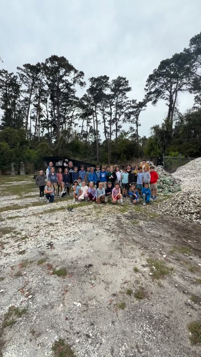 Well done St. Andrews School 3rd grade! These students bagged 144 oyster shell bags to be deployed in oyster reef restoration projects on the Georgia Coast in partnership with @gacoast.uga and @shell_to_shore @sas.lions 💙🤍🌎🦪