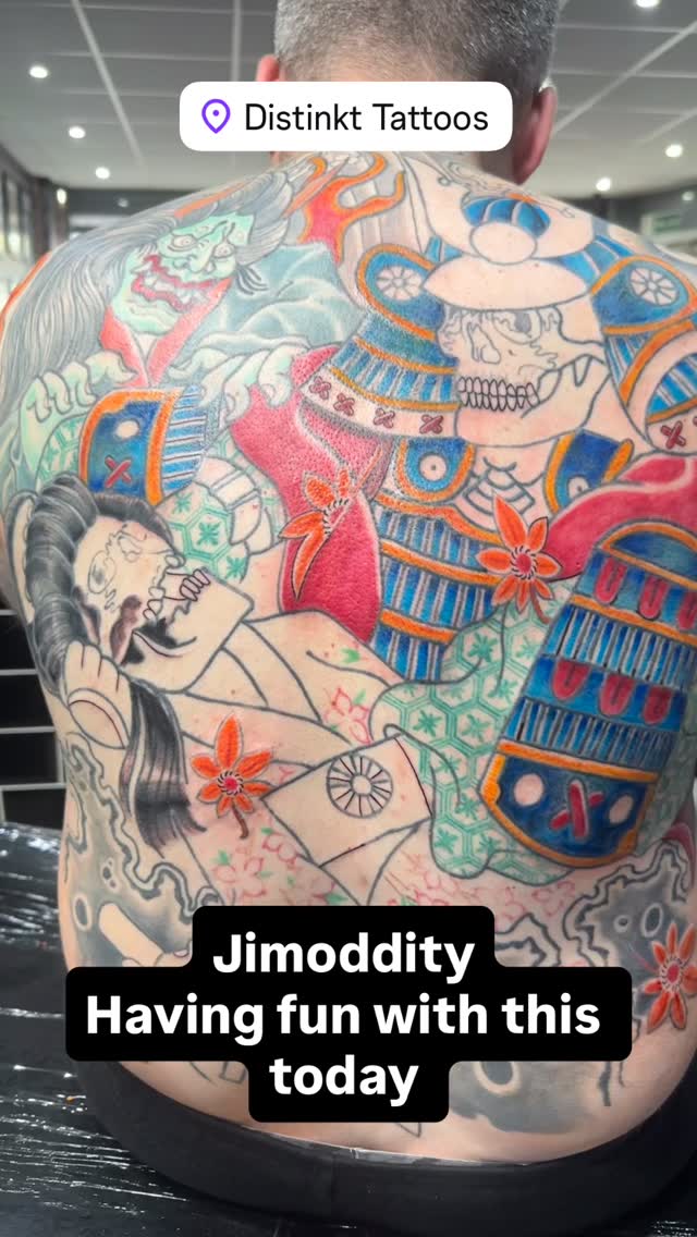 @jimoddity has been working on this back for a while now. @howling90 always sits well have a great trip dude see you soon. Large scale tattoos are never done in a day
