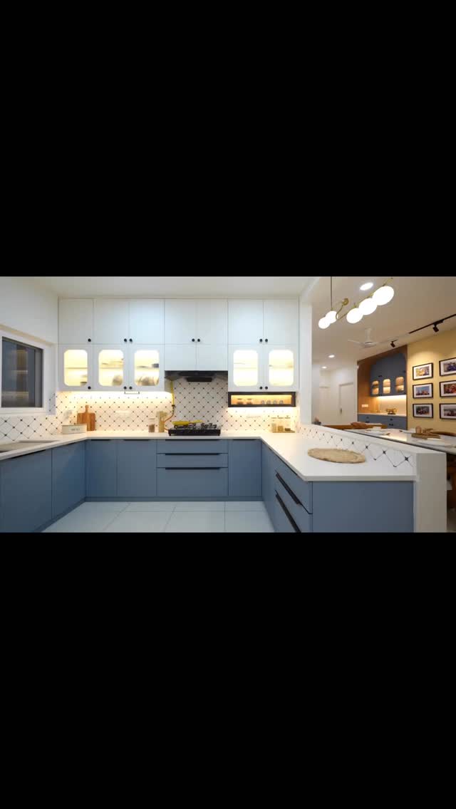 A kitchen should feel easy to use, effortless to move through, and built around everyday routines.
This space was designed to balance function with flow, so everything works exactly where it should.
If you’re planning your home, Simplyfy Spaces would love to design a kitchen that works just as beautifully.