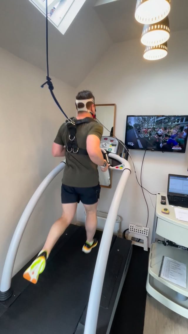 Thanks for coming in to the lab @dale_onelife 🙌🏻
#endurancepeak #vo2max #lactatethreshold #running #hyrox