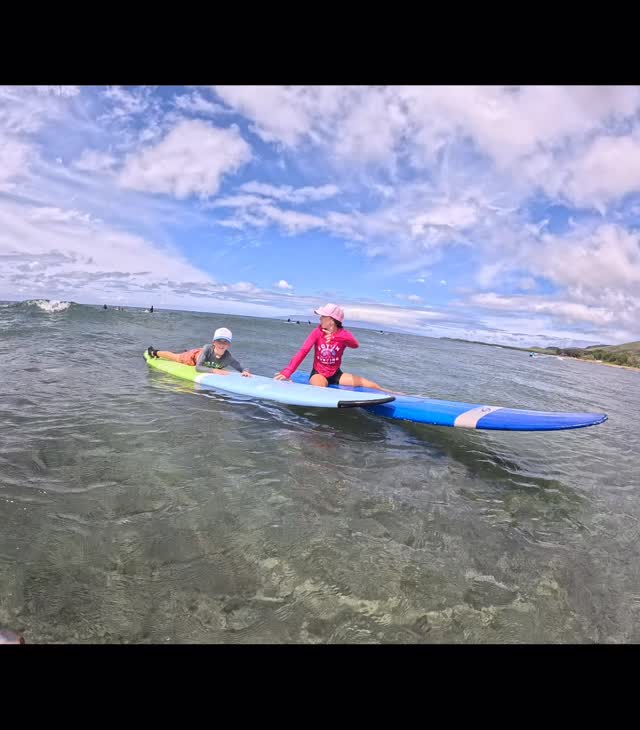 Got’um Surfing Giving free surf lessons to the Kauhale Keikis teaching one Keiki at a time.
www.gotumsurfing.com (808)633-7452
#gotumsurfing #surflessons #lahaina #lahainasurflessons #keiki