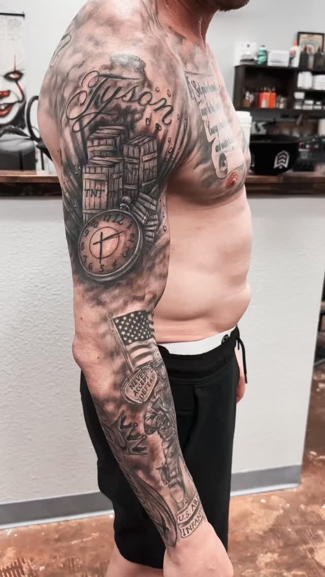 Blake’s sleeve done by Tuan.
#tattoo #sacramentotattoo #tattooed #soldiertattoo #sacramentotattooshop