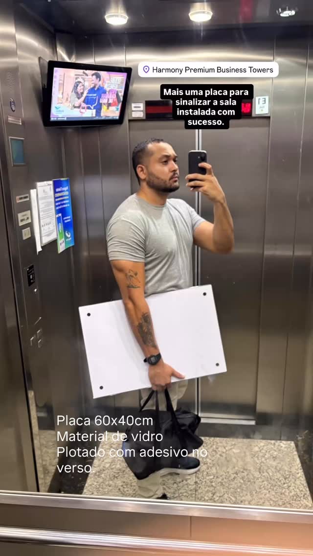 Precisando de identificação na sua sala? Rapidinho resolvo isso para você! Só chama aí! 🙏🏼