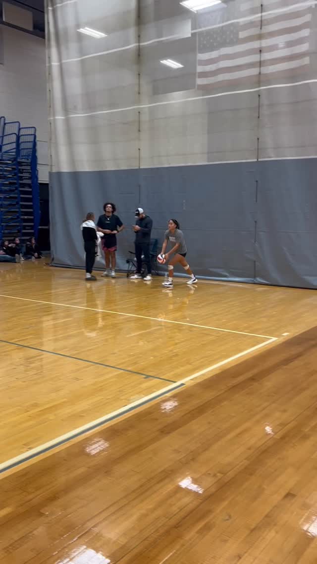 A pancake and a triple block is classic indoor energy! 🏐🙌🥞