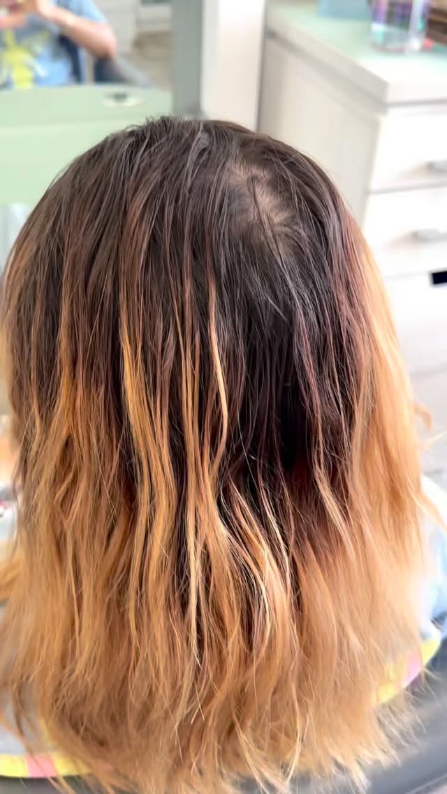 Bye brass hello sass!
#blondebabylights #blondebalayage #nychaircolorist