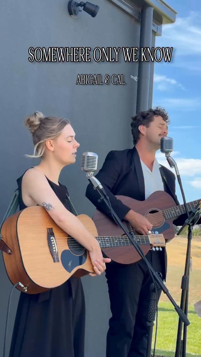 @abigailgrace.weddings & @calyoungmusic play Somewhere Only We Know @keaneofficial