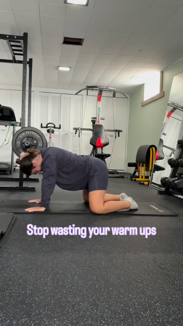 Stop hopping on the cardio machine for 5 minutes and calling it a warm-up 👀
Especially for moms — your body deserves better than random, rushed movement.
A purposeful warm-up:�✔️ Activates muscles that have been underused (hello glutes + core)�✔️ Loosens tight areas from carrying kids, sitting, and busy days�✔️ Prepares your body so your workout actually feels better�✔️ Reduces injury risk and improves strength results
This is an example of a full-body warm-up you can do before your workout instead of aimlessly moving or doing cardio with no intention.
You don’t need long — just 5 intentional minutes can make a huge difference.
Because as a busy mom, we don’t have time to waste…�
Your warm-up should work for you, not just check a box. 💪
Save this for your next workout and try it out.
Want guidance like this in your workouts?
I offer coaching for busy moms.
DM me “MOM” and let’s chat. 💬
