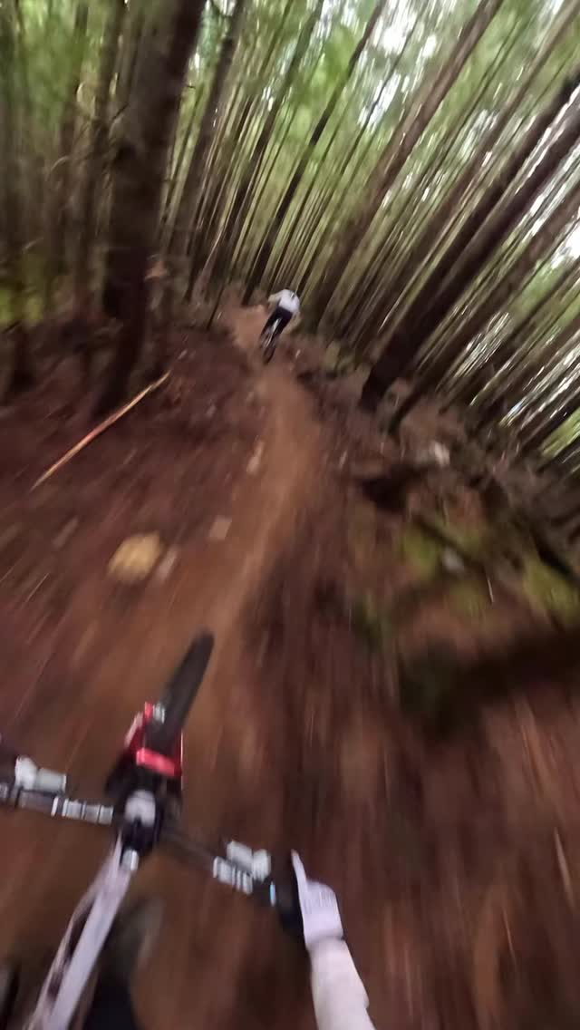 Classics Course Stage 2 Preview
Sponsored by Woodfibre LNG
There are still some spots available - register now for the 2026 OneUp Squamish Enduro Classics Course. 4 stages built around blue tech and flow - grab some buddies and get in on the action!
Head over to our YouTube channel to watch @rhys_verner & @jackmenzies__ rip through the complete stage preview.
Check the links in our bio.
#squamishenduro #goodtimesgoodracing #getoneup
