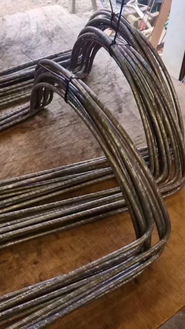 Like everything, our plant supports just need a little bit of time, and they will go from the plain old boring steel to that lovely natural rusty patina that will blend in perfectly with your garden.
#handmade
#cottagecore
#steel
#gardeninspiration
