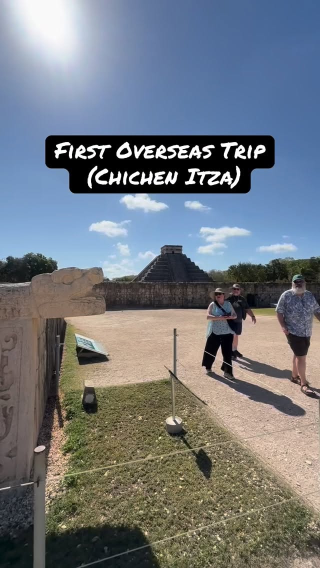 Señor Travel Bug had a massively enjoyable day yesterday with two Washington couples, including a couple of high school teachers. For the English and mythology teacher the day hearing about the Mayans has been an inspiration for a new term. They’re starting out on a new life now, starting to travel the world, today was day one. #mexico #cancun #travel #mayans #tours