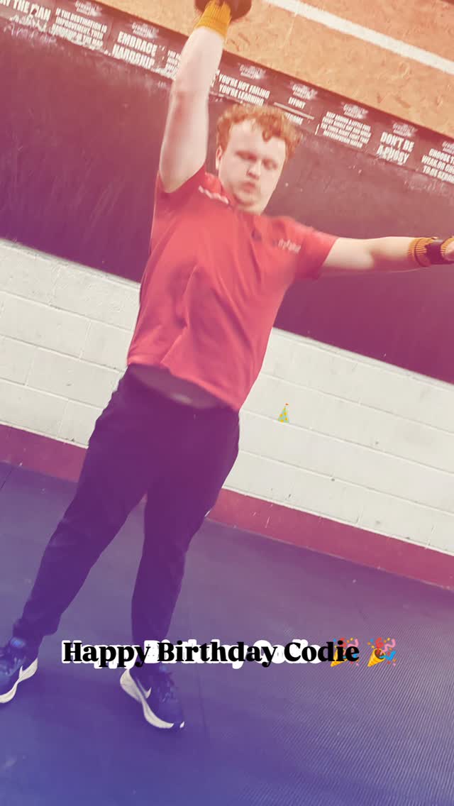 Member shout out ✨
Happy Birthday @codiebe11
This guy has only been with us for a few months but you would never know, he's taken to it like a duck to water 🦆
He loves to throw himself in at the deep end and despite being a newbie totally held his own in our in house comp 💪🏽
Hope you have an awesome day 🥳
#crossfitbarnsley #membershoutout #birthdayboy
