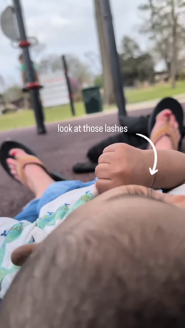 This baby's eyes are the first thing everyone sees. And the lashes aren't even the most amazing part. ππ #fosterlove #babyblue