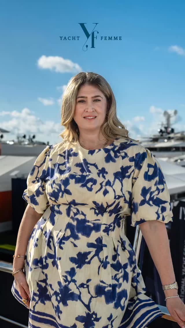 A glimpse from our annual PBIBS breakfast headshot session ❤️
This year’s photoshoot was sponsored by the wonderful @loomluxurylinens. These photos were captured aboard one of the stunning yachts on display with our partners @iycyachts. A big thank you to the crew for welcoming us on board so early in the day 🫶❤️.