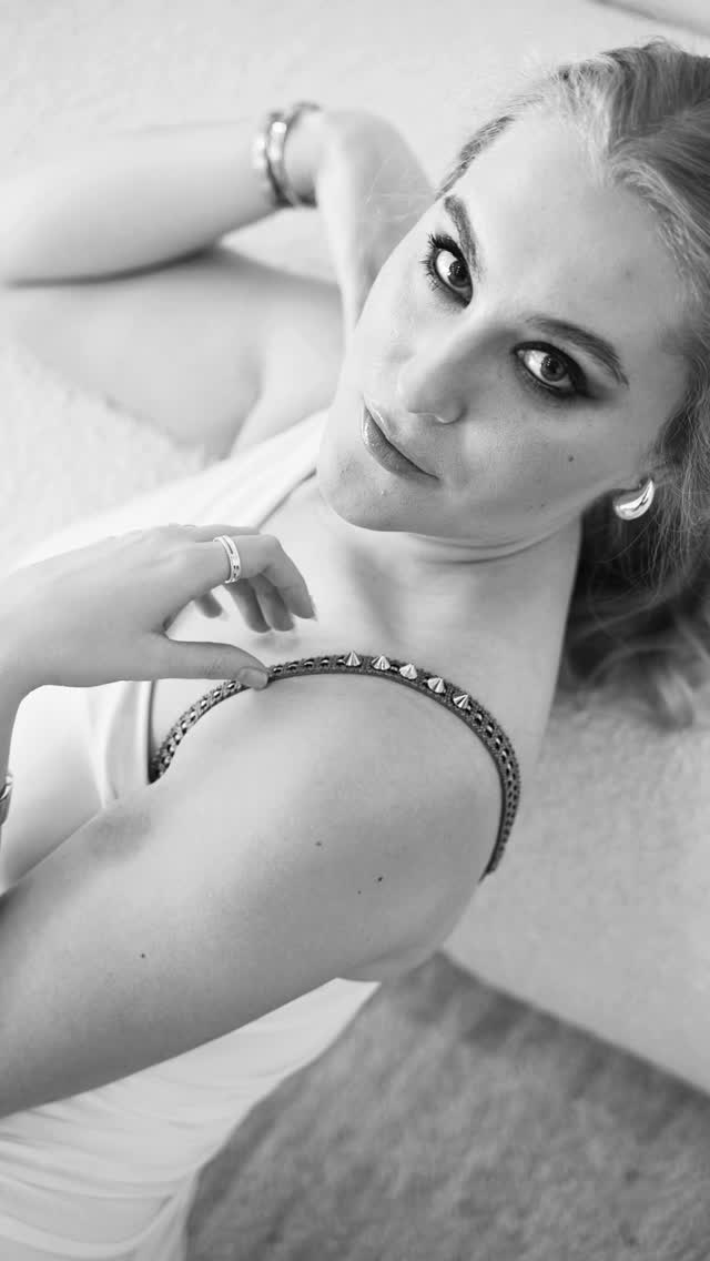No need to hide over here - these straps were made to be seen. Stay stylish, stay confident, and celebrate you. 💕
#brastraps #straplessbra #bra #celebrateyou