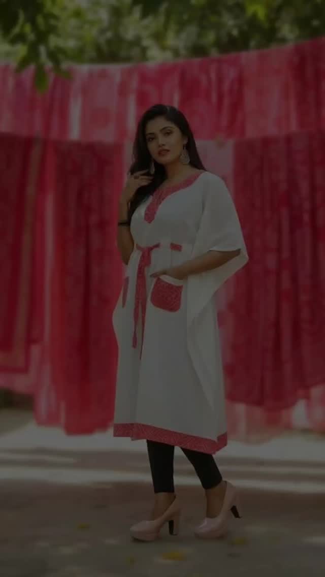 Because every outfit deserves pockets 💫
Discover our summer-ready kaftans
( dress with pockets, summer collection, kaftan dress, easy breezy, patchwork)
#kaftan #dresses #dresswithpockets #ootdindia #resortwear