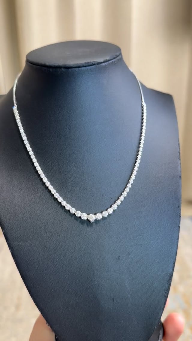 All the carats, exactly where it matters ✨ A 1.5ct tennis necklace designed to shine like 5 ct 😉
1.50 ct natural diamonds
VVS, Color G-H
14K WG 7.5g
24 inches max length, fully adjustable
PHP 115,000
Available for viewing at our showroom until April 20