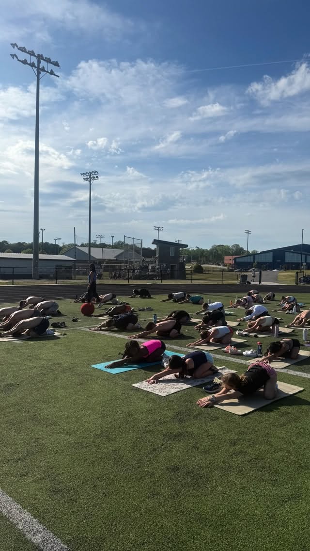 A huge shoutout and thank you to @lesheafoxxperkins w/ @intentional_movement_nc for her continued partnership. Coach Perkins has been incredibly supportive and accommodating to our cross country and track & field programs for the past two years.
It needs to be said — her contributions played a key role in helping us bring home the state championship title last fall! 🙌
We’re grateful for her dedication and partnership! #CloverXCTF