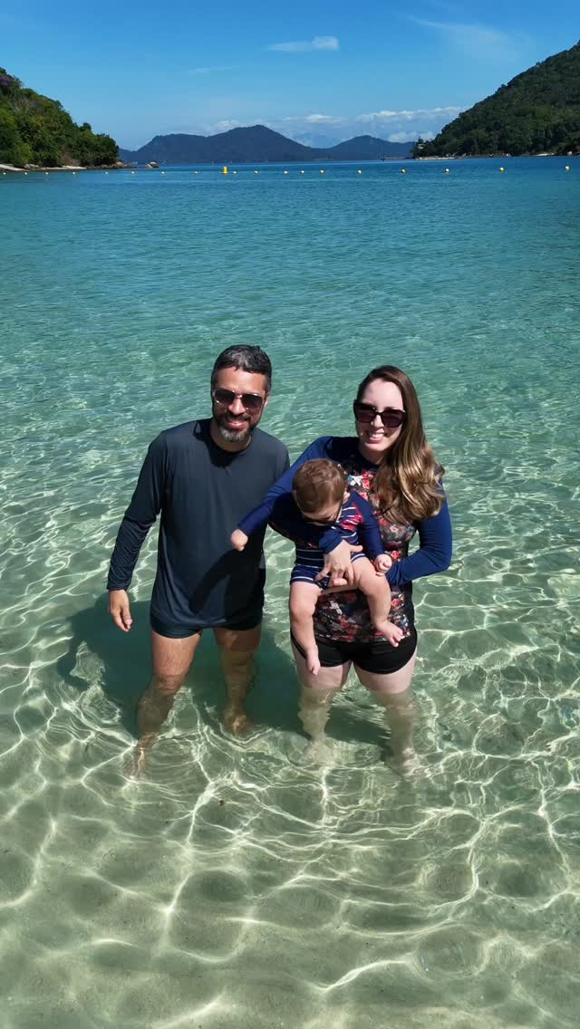 Apresentando nosso lugar favorito ao Luquinhas 😎🏝
#Segundou